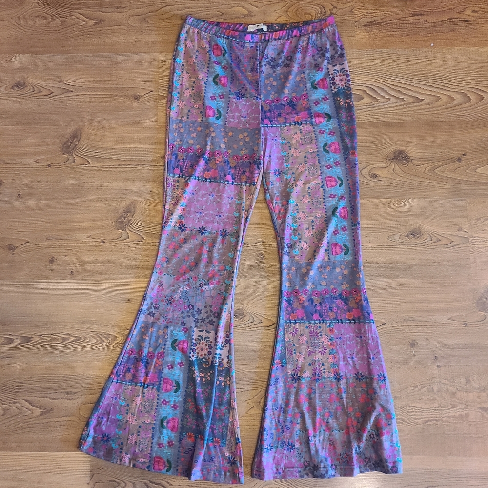 Natural Life flare leggings